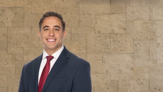 photo of Hancock Estabrook attorney Alec M. Savage